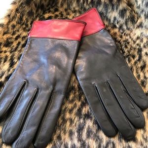 Dillard’s Genuine Leather Gloves